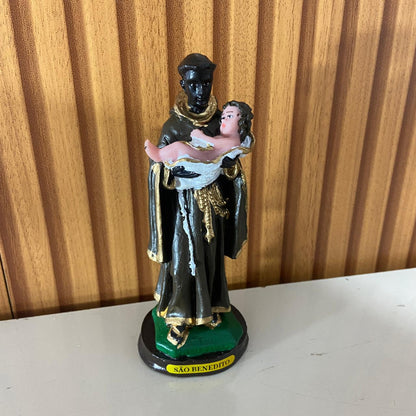 IMAGEM DE RESINA NACIONAL SÃO BENEDITO 15CM (1 UNIDADE)