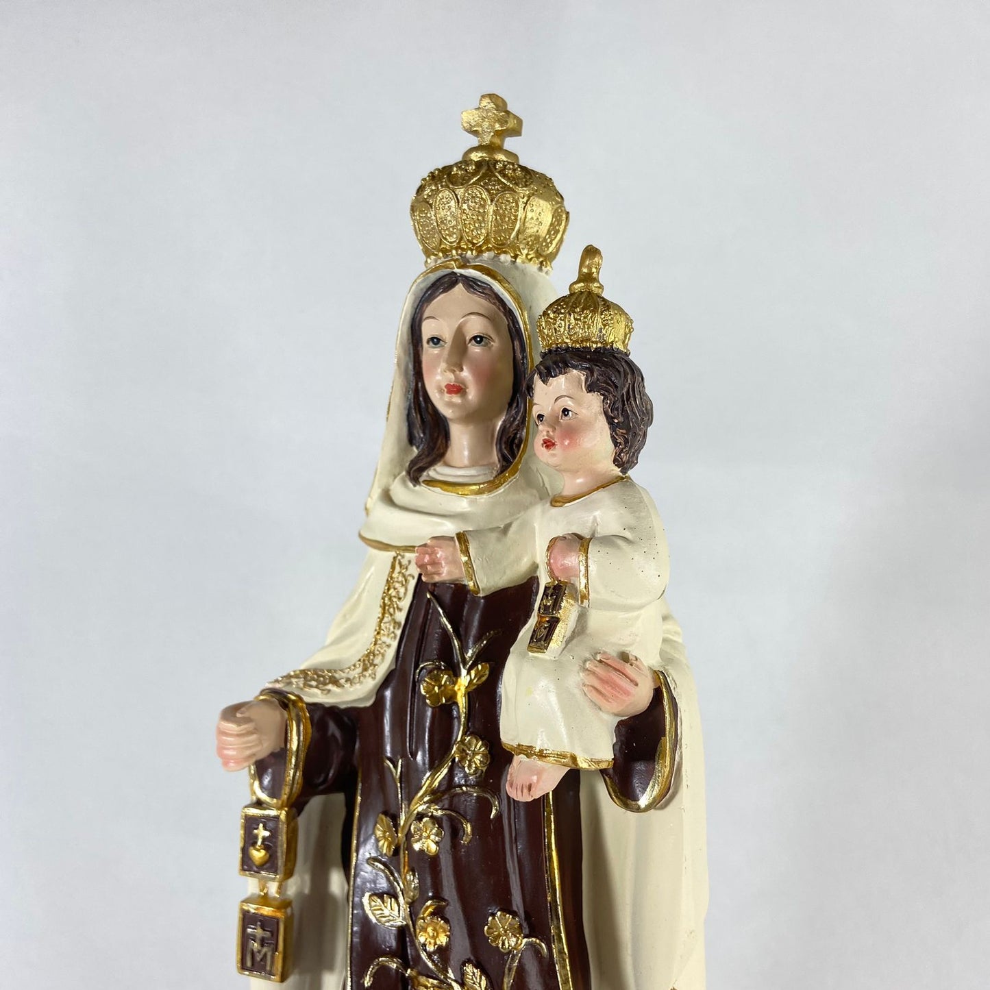 IMAGEM DE RESINA IMPORTADA NOSSA SENHORA DO CARMO 31CM (1 UNIDADE)