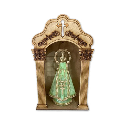 ORATÓRIO DE PAREDE E MESA MDF + IMAGEM DE PLÁSTICO NOSSA SENHORA APARECIDA FLUORESCENTE COM STRASS 15CM (1 UNIDADE)