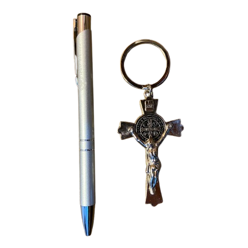 KIT CANETA COM CHAVEIRO CRUCIFIXO MEDALHA SÃO BENTO PRATA ( 1 UNIDADE)