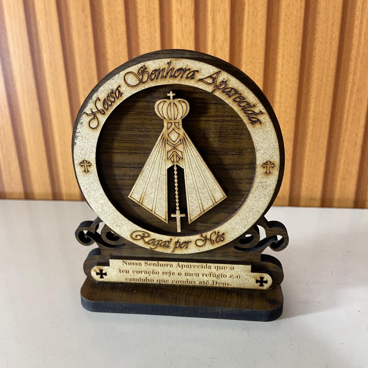 TOTEM MDF TABACO NOSSA SENHORA APARECIDA (1 UNIDADE)