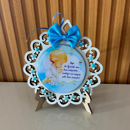 MEDALHÃO DE BERÇO ANJINHO AZUL COM ORAÇÃO (1 UNIDADE)