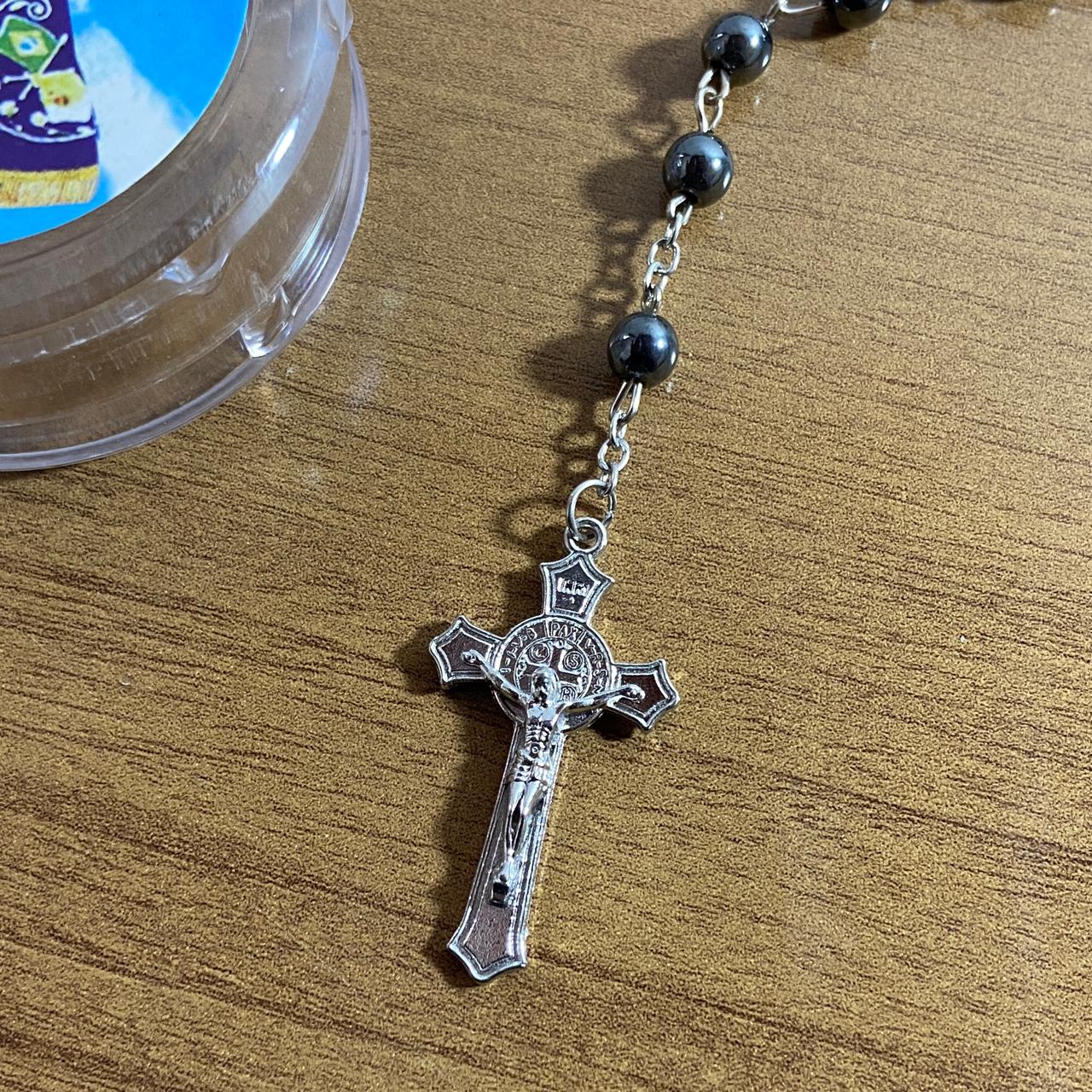 TERÇO HEMATITA NOSSA SENHORA APARECIDA E SÃO CRISTOVÃO 6MM (6 UNIDADES)