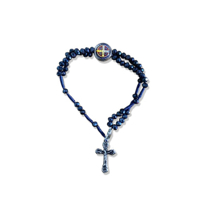 TERÇO PULSEIRA CRISTAL GRAFITE COM MEDALHA RESINADA SÃO BENTO  (3 UNIDADES)