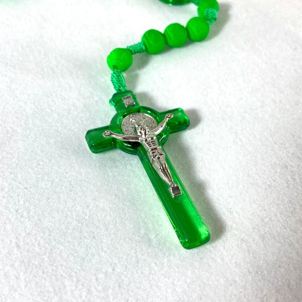 TERÇO CONTA DE ROSAS  VERDE 8MM(6 UNIDADES)