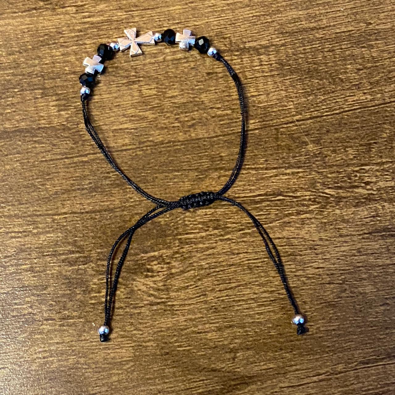 PULSEIRA REGULÁVEL CRISTAL PRETO COM CRUZ   ( 01 UNIDADE)