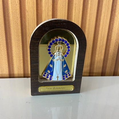 ADORNO DE MESA MDF TABACO NOSSA SENHORA APARECIDA ESPELHADO 9,8CM (1 UNIDADE)
