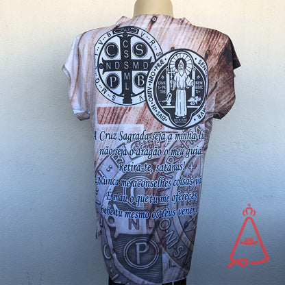 CAMISETA RELIGIOSA MEDALHA SÃO BENTO TAMANHO:M (1 UNIDADE)