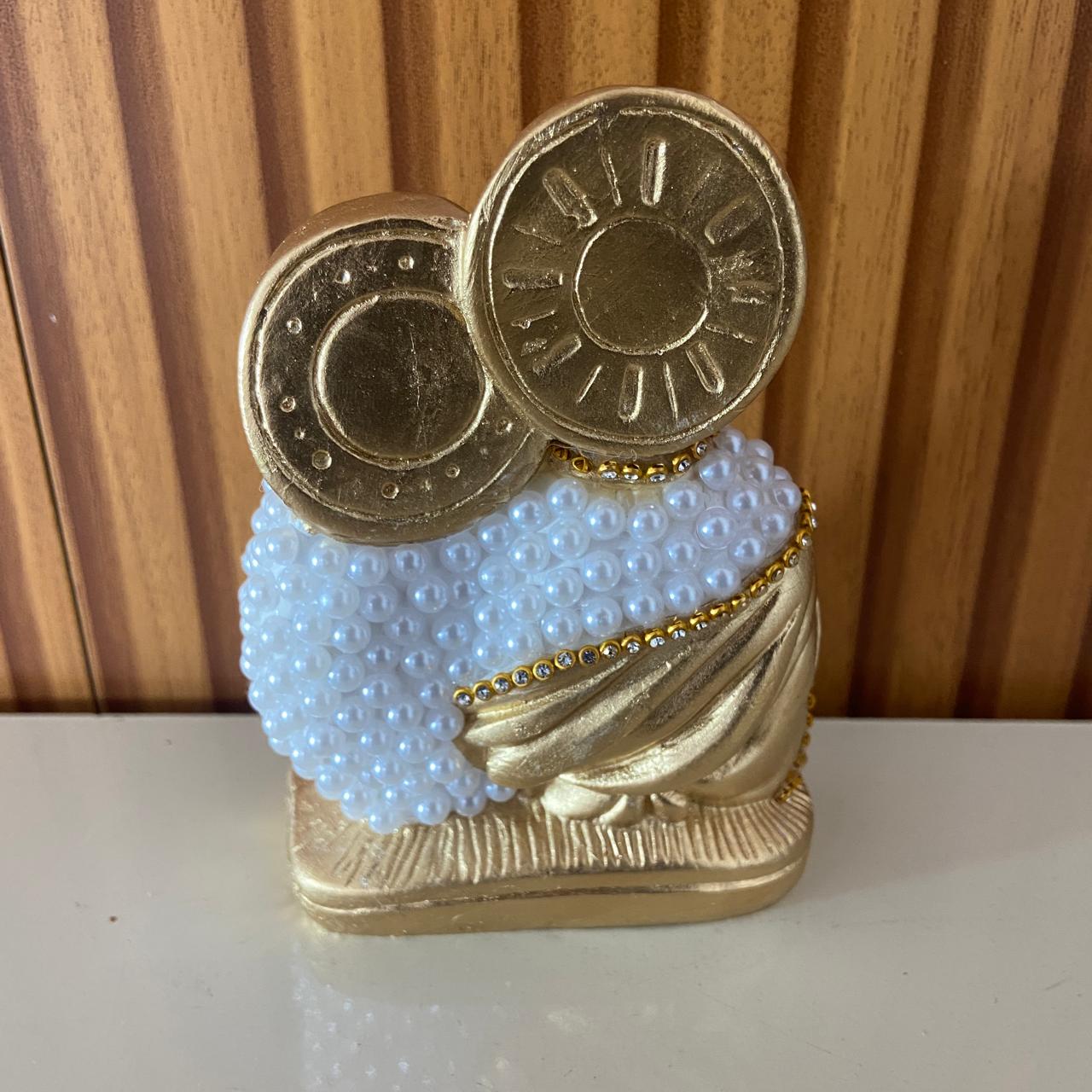 BUSTO DE GESSO SAGRADA FAMÍLIA BRANCO E DOURADO COM PÉROLA E STRASS 13CM MOD 2 (1 UNIDADE)