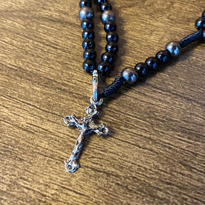 TERÇO PULSEIRA PÉROLA PRETA COM MEDALHA RESINADA SÃO JOSÉ (6 UNIDADES)