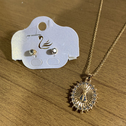 CORRENTE DOURADA COM BRINCO PONTA DE LUZ NOSSA SENHORA APARECIDA MOD 03  ( 1 UNIDADE)