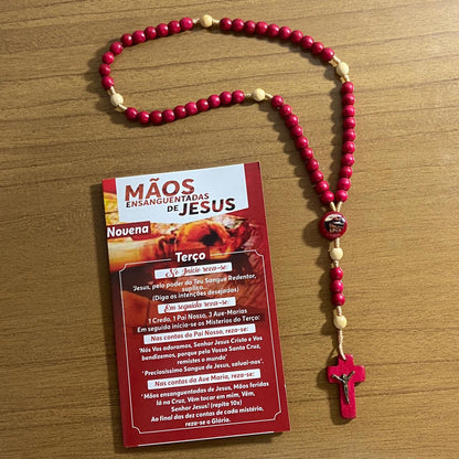 TERÇO DE MADEIRA MÃOS ENSANGUENTADAS DE JESUS 6MM MOD2 (3 UNIDADES)