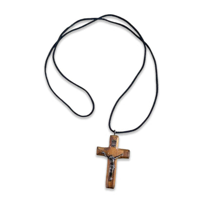 CORDÃO COM CRUCIFIXO DE MADEIRA ( 1 UNIDADE)