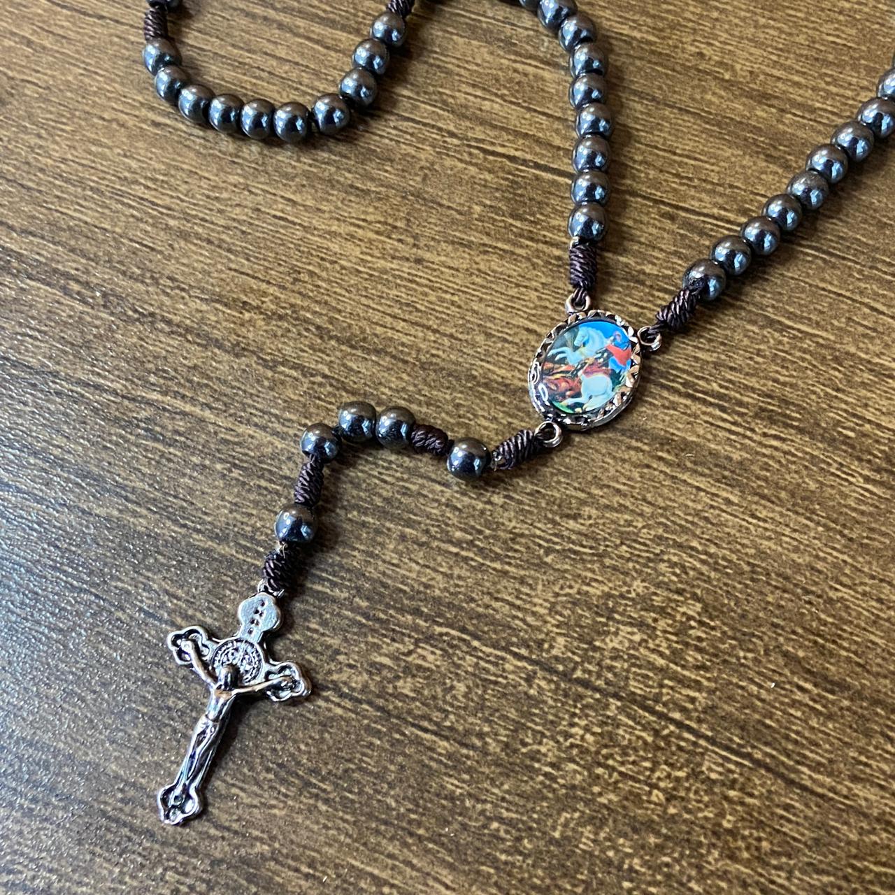 TERÇO DE HEMATITA SÃO JORGE 6MM (3 UNIDADES)