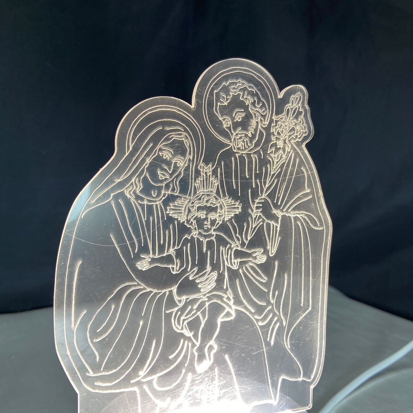 ABAJUR COM LED SAGRADA FAMÍLIA 19CM (1 UNIDADE)