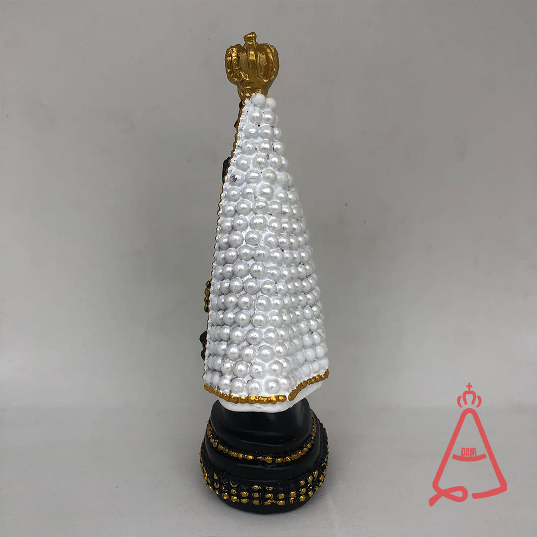 IMAGEM DE RESINA IMPORTADA NOSSA SENHORA APARECIDA PÉROLA BRANCA 18CM (1 UNIDADE)