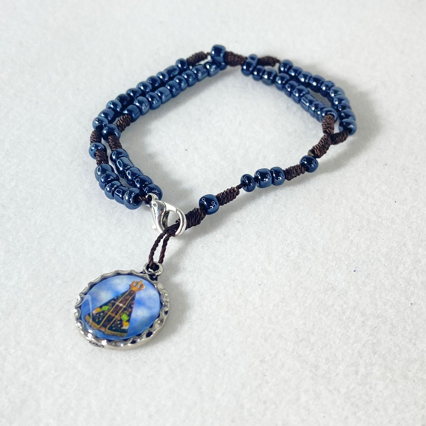 TERÇO PULSEIRA MIÇANGA NOSSA SENHORA APARECIDA (6 UNIDADES)