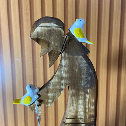 IMAGEM DE MADEIRA SÃO FRANCISCO DE ASSIS COM DEZENA DE PÉROLA 28CM  (1 UNIDADE)