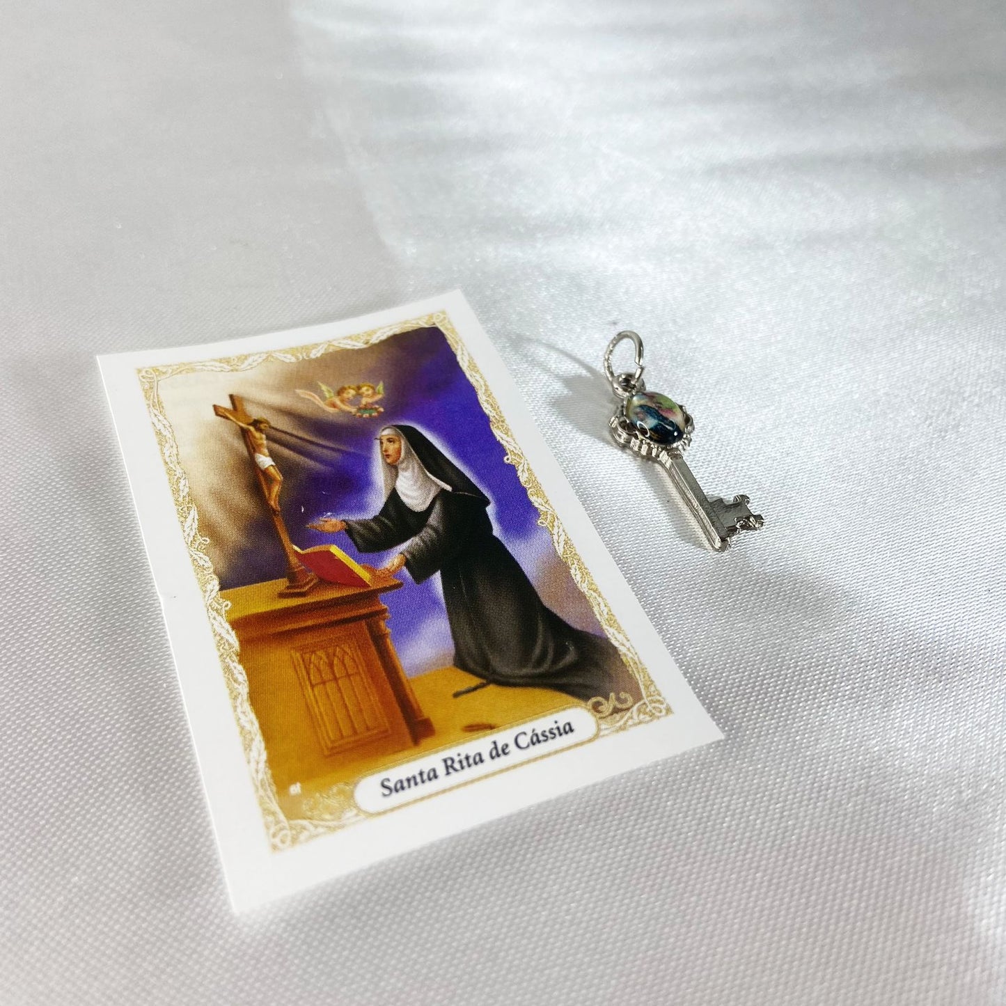 CHAVE MEDALHA PÍCOLA SANTA RITA DE CÁSSIA (12 UNIDADES)