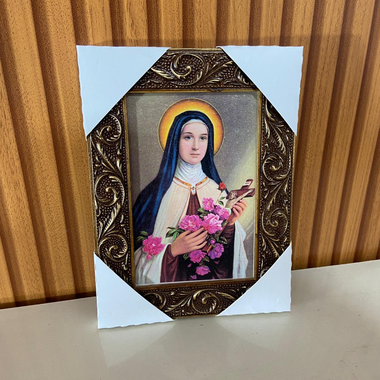 QUADRO COM MOLDURA RESINADO SANTA TERESINHA 20,5X15,5 (1 UNIDADE)