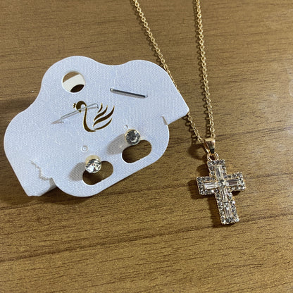 CORRENTE CRUCIFIXO COM BRINCO PONTA DE LUZ  MOD04 ( 1 UNIDADE)