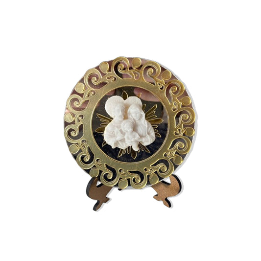 ENFEITE DE MESA MDF COM ACRILICO SAGRADA FAMÍLIA DE RESINA (1 UNIDADE)