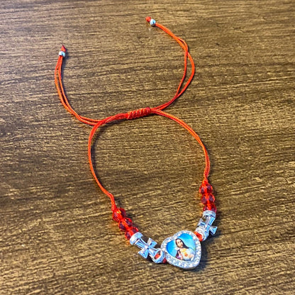 PULSEIRA REGULÁVEL CRISTAL VERMELHO COM MEDALHA RESINADA SAGRADO CORAÇÃO DE JESUS  ( 01 UNIDADE)