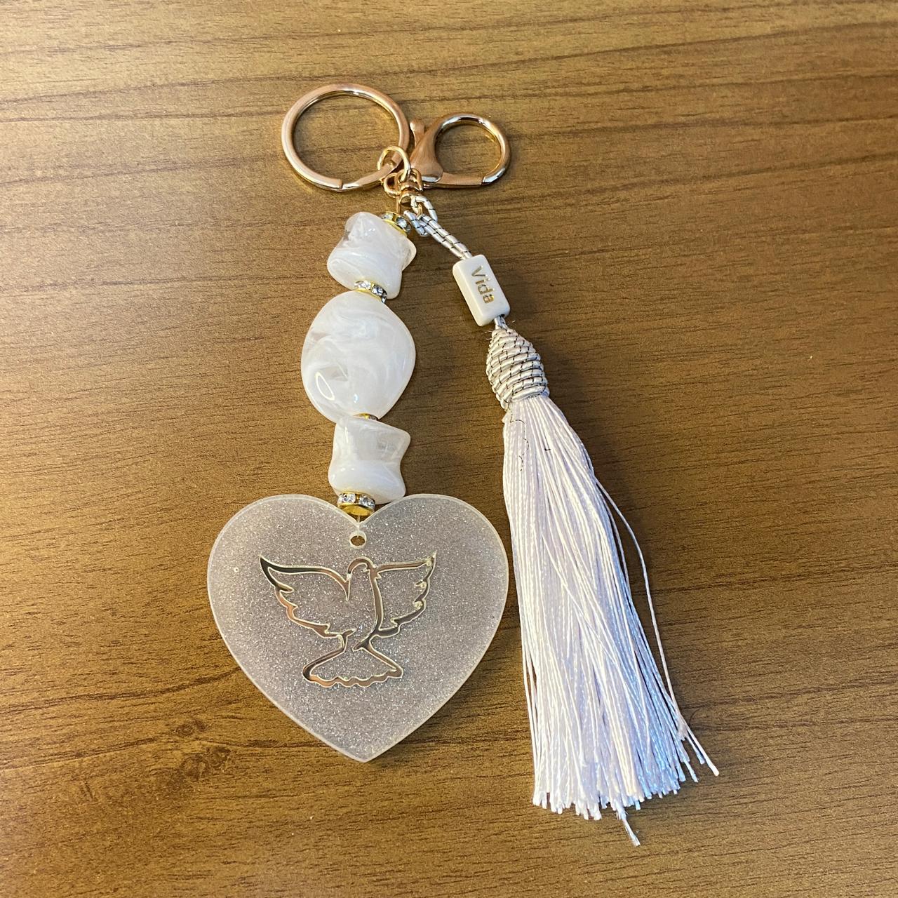 CHAVEIRO DE PEDRARIAS DIVINO ESPÍRITO EM RESINA (1 UNIDADE)