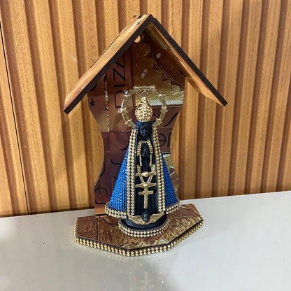 ORATÓRIO DE PAREDE E MESA MDF DOURADO+ IMAGEM DE PLÁSTICO NOSSA SENHORA APARECIDA AZUL COM STRASS 15CM (1 UNIDADE)
