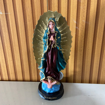 IMAGEM DE RESINA NACIONAL NOSSA SENHORA DE GUADALUPE MOD2 21CM (1 UNIDADE)