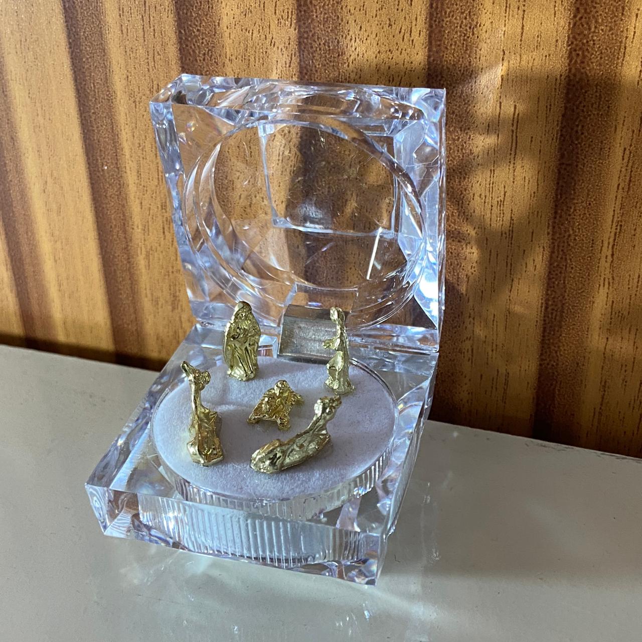 MINI PRESÉPIO ACRÍLICO NA CAIXINHA 04CM (1 UNIDADE)