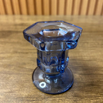 CASTIÇAL DE VIDRO AZUL 5,8CM (1 UNIDADE)