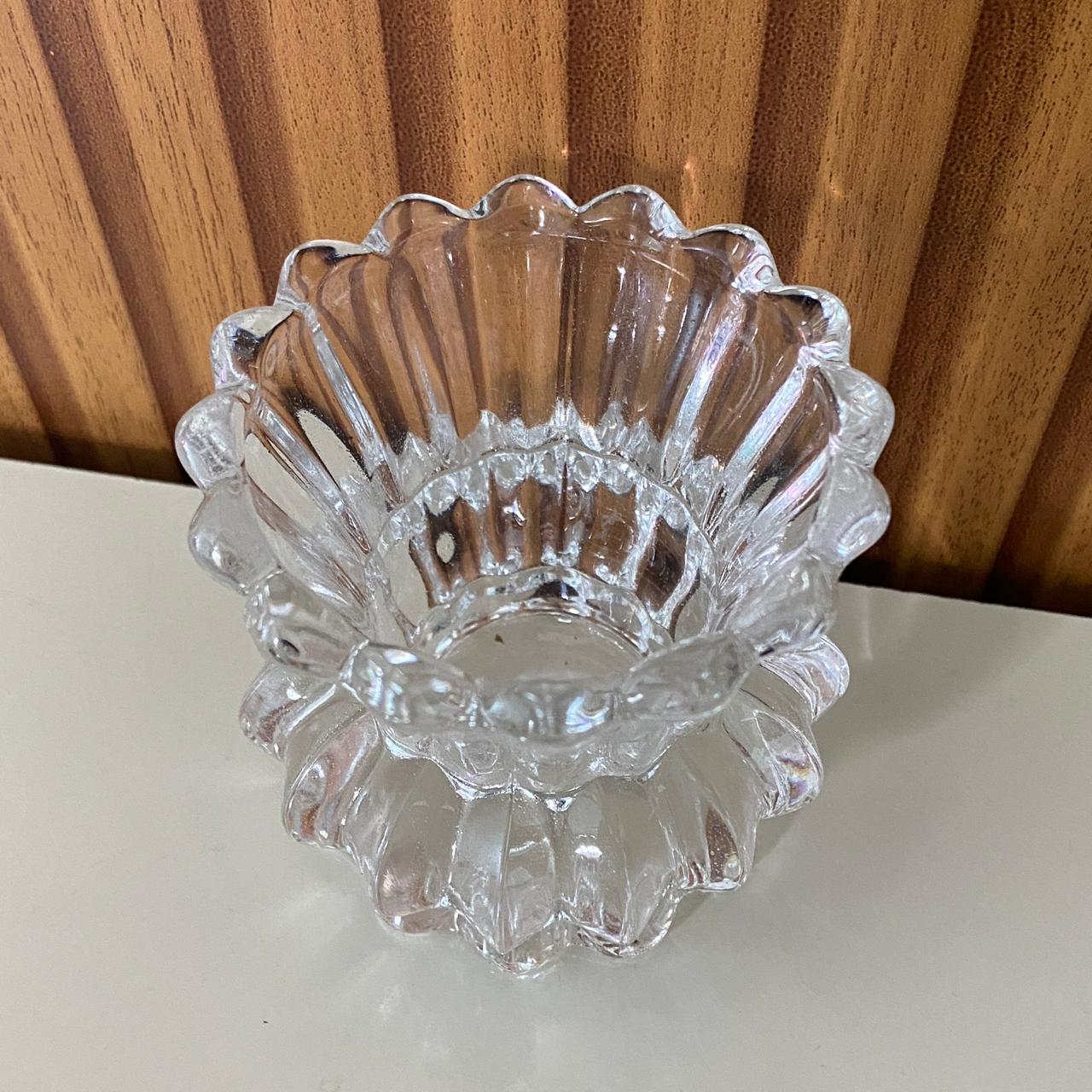 CASTIÇAL DE VIDRO DETALHADO 8CM (1 UNIDADE)