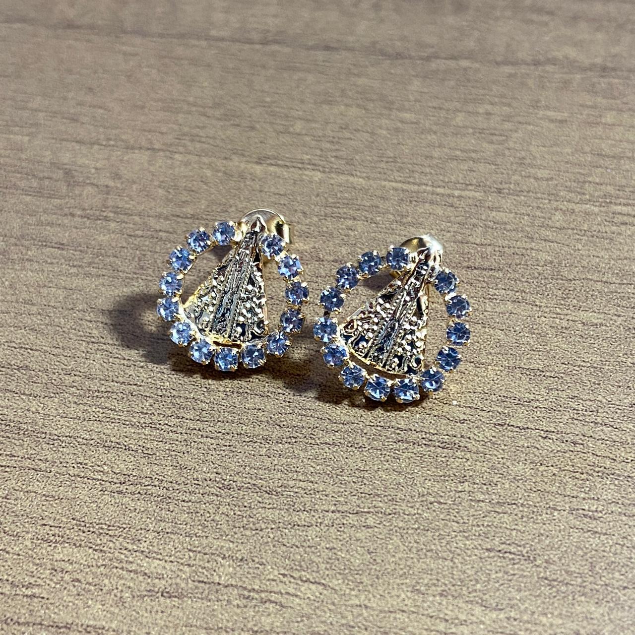 PAR BRINCOS DOURADOS NOSSA SENHORA APARECIDA COM STRASS BRANCO (1 UNIDADE)