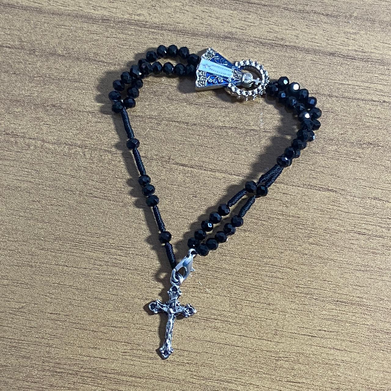 TERÇO PULSEIRA CRISTAL NOSSA SENHORA APARECIDA PRETO  (3 UNIDADES)