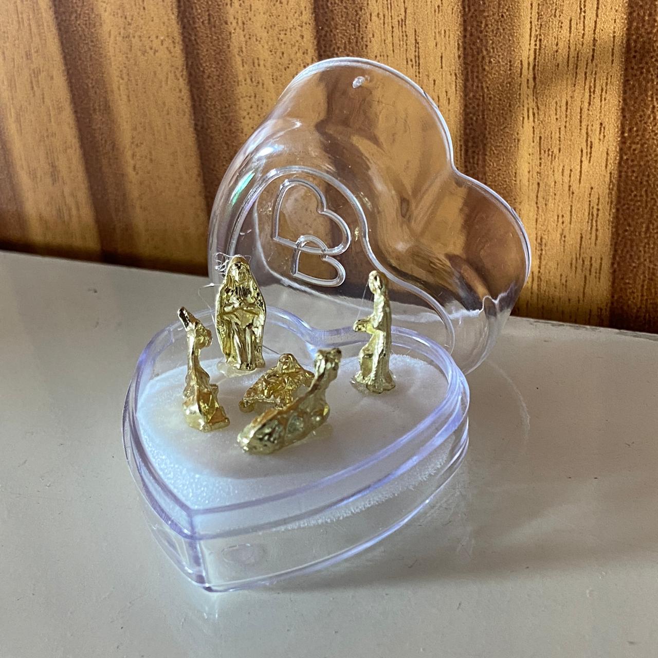 MINI PRESÉPIO ACRÍLICO CORAÇÃO DOURADO 03CM (1 UNIDADE)