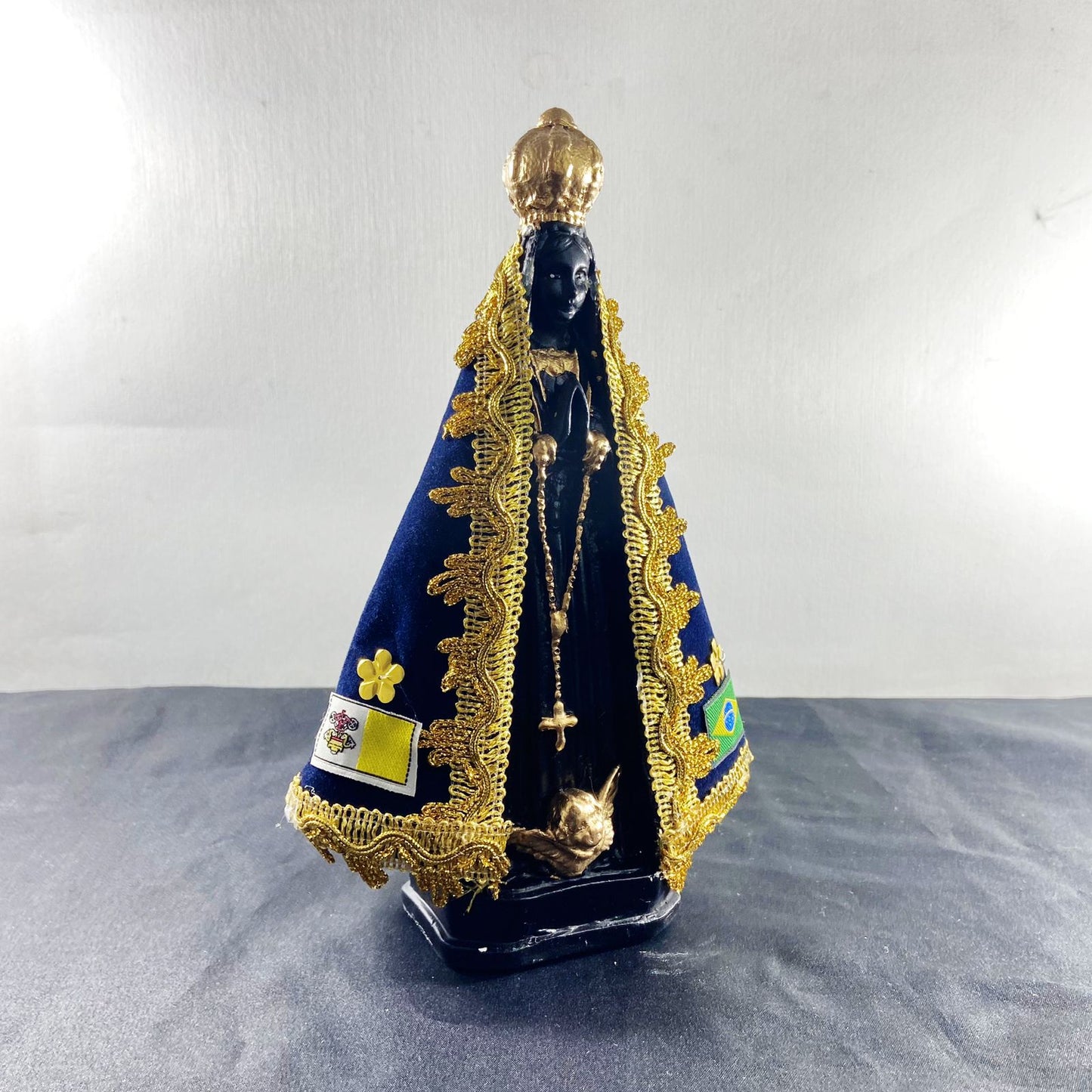 IMAGEM DE GESSO NOSSA SENHORA APARECIDA COM MANTO 22CM (1 UNIDADE)