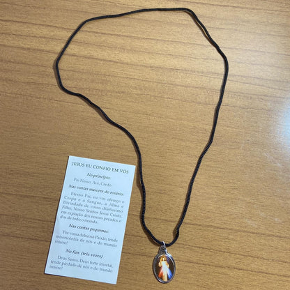 CORDÃO COM MEDALHA RESINADA JESUS MISERICORDIOSO (1 UNIDADES)