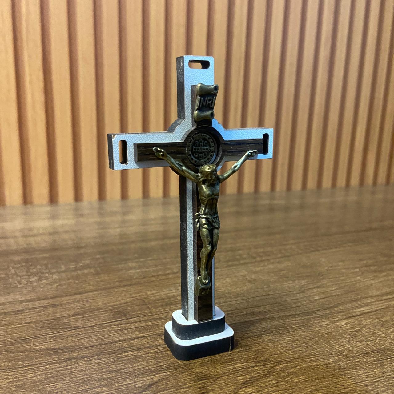 CRUCIFIXO MDF DE MESA 11CM (1 UNIDADE)