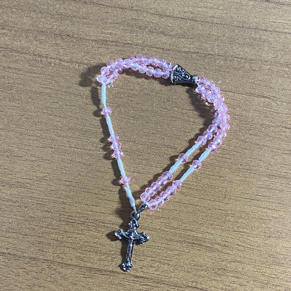 TERÇO PULSEIRA CRISTAL NOSSA SENHORA APARECIDA ROSA TRANSPARENTE  (3 UNIDADES)
