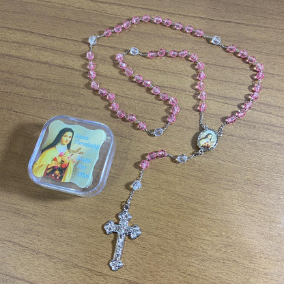 TERÇO SEMICRISTAL NA CAIXINHA SANTA TERESINHA 6MM (6 UNIDADES)