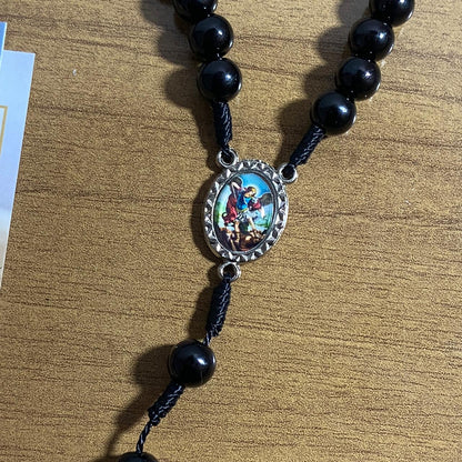 TERÇO PÉROLA PRETA SÃO MIGUEL ARCANJO 8MM (1 UNIDADE)