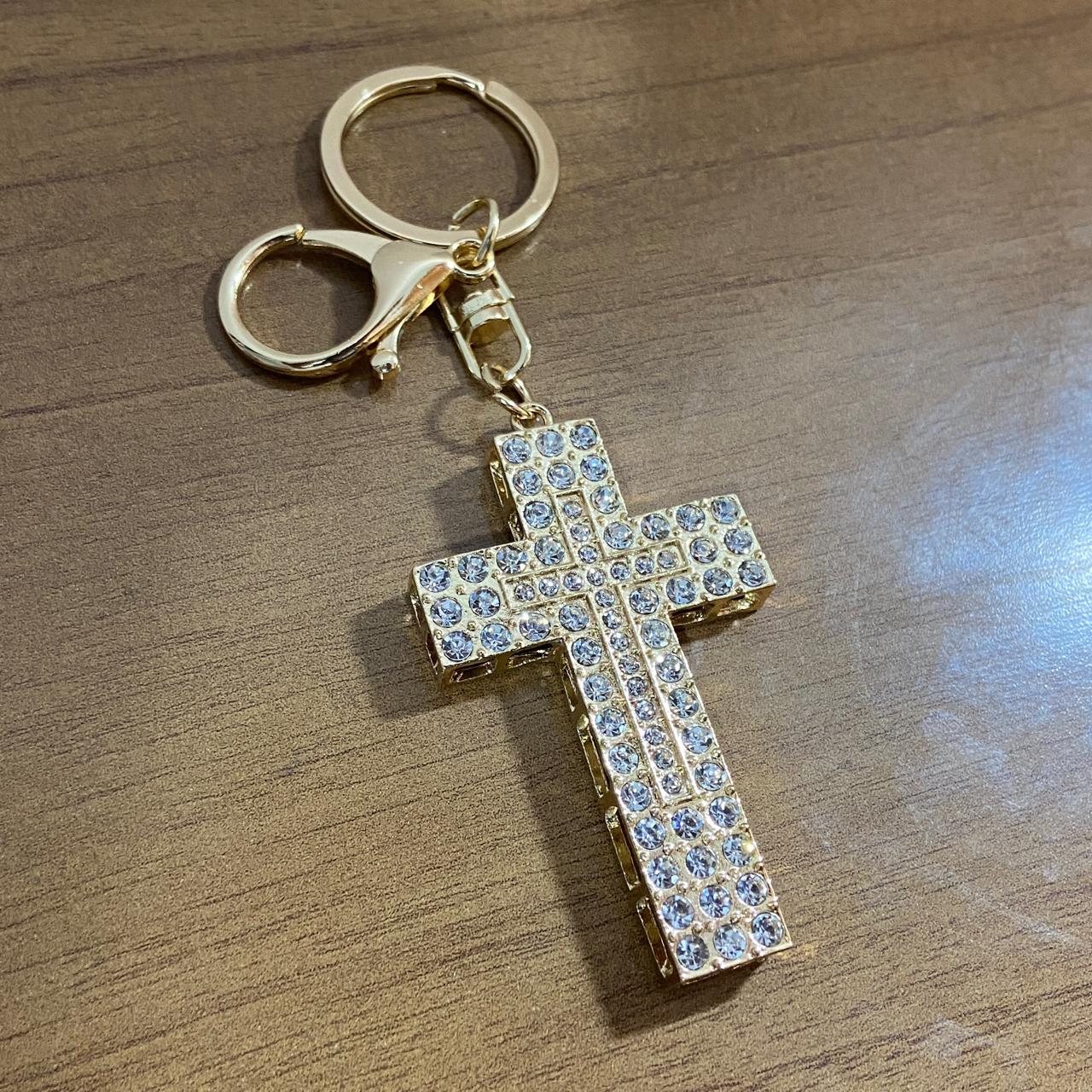 CHAVEIRO LUXO COM MOSQUETE CRUZ COM STRASS (6 UNIDADES)