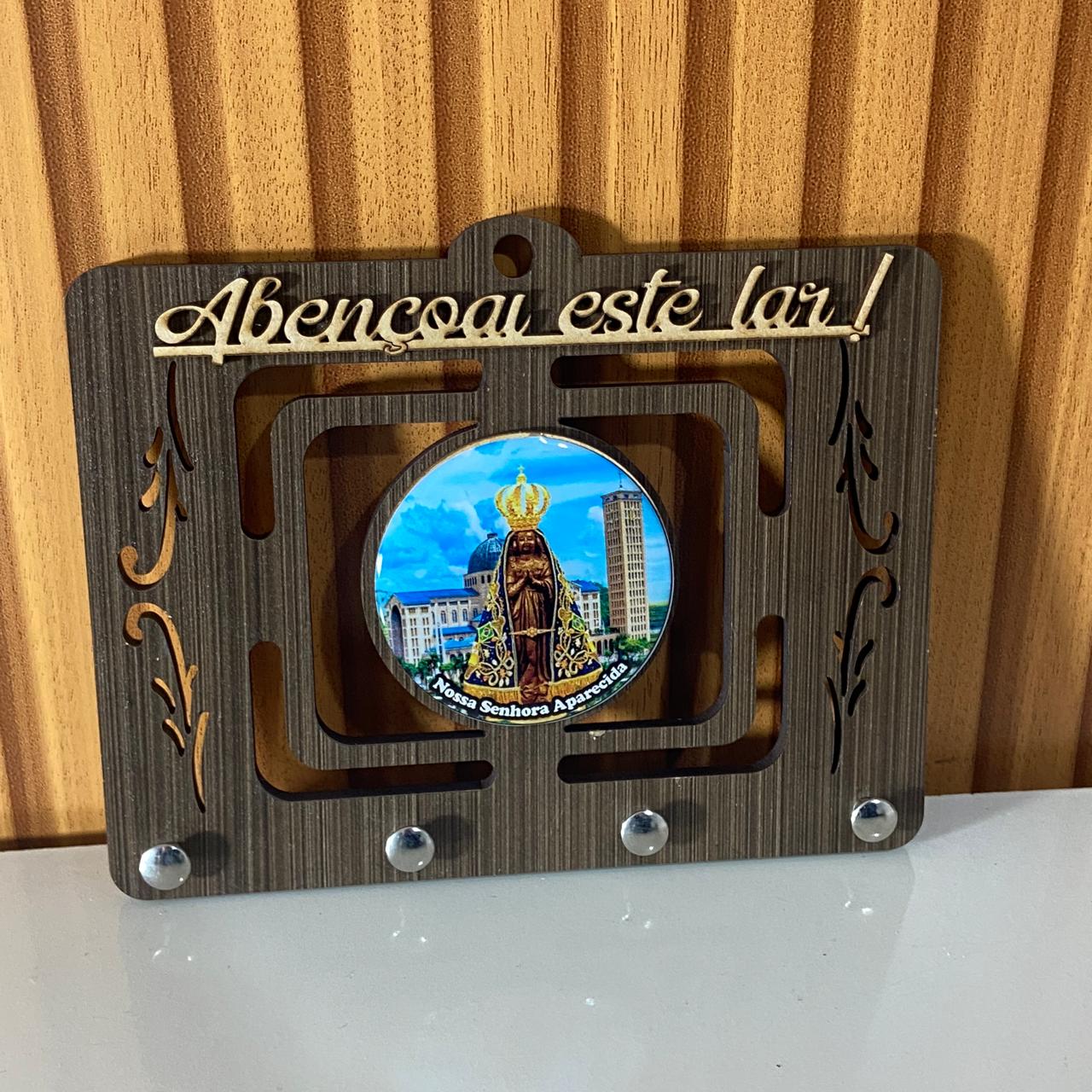 PORTA CHAVE VAZADO RESINADO NOSSA SENHORA APARECIDA AZUL 14CM (1 UNIDADE)
