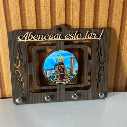 PORTA CHAVE VAZADO RESINADO NOSSA SENHORA APARECIDA AZUL 14CM (1 UNIDADE)