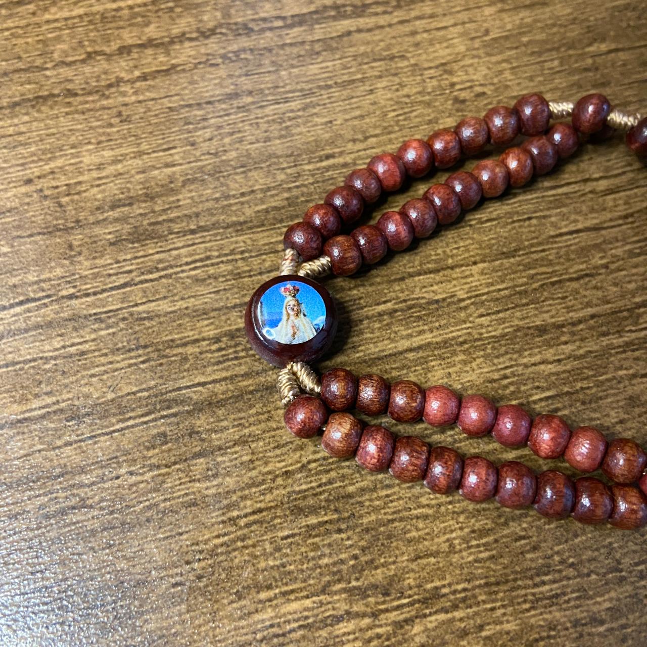 TERÇO PULSEIRA MADEIRA NOSSA SENHORA DE FÁTIMA MOD2 (12 UNIDADES)