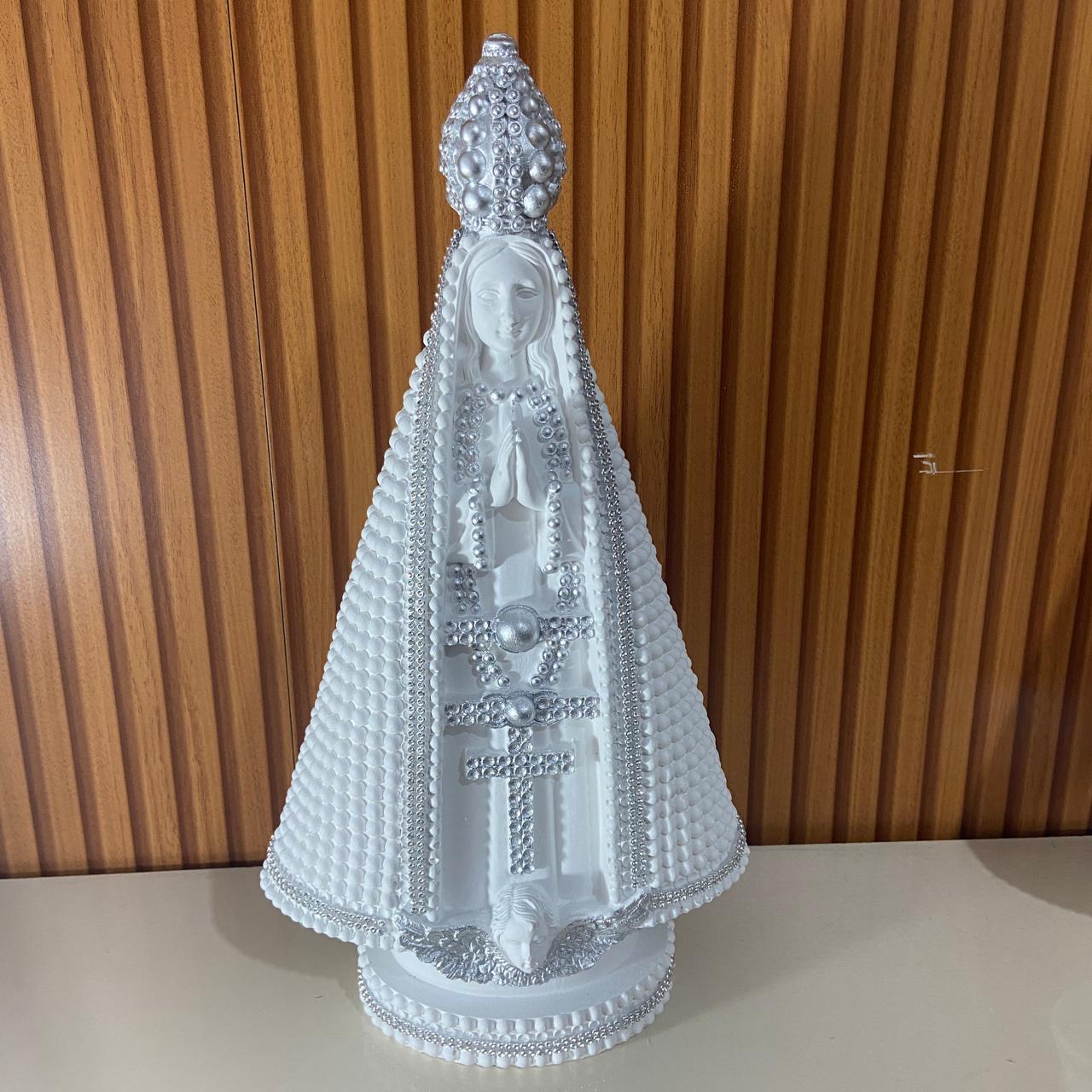 IMAGEM DE GESSO NOSSA SENHORA APARECIDA BRANCA COM STRASS PRATA 39CM (1 UNIDADE)