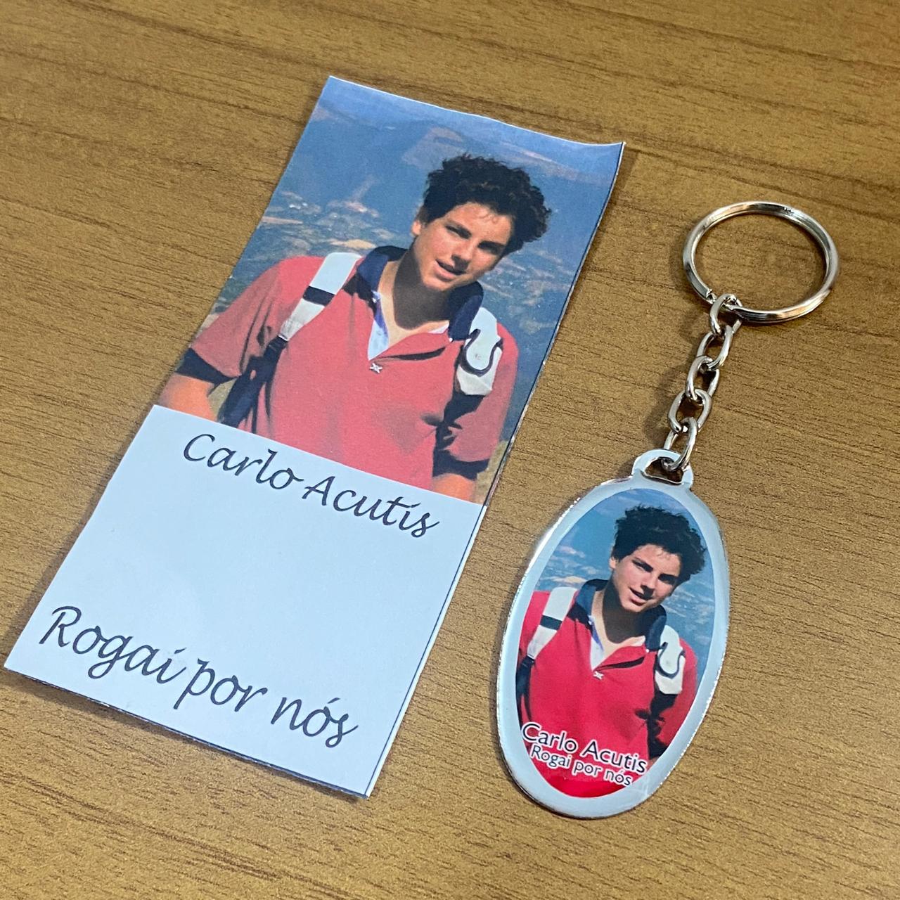 CHAVEIRO METAL OVAL RESINADO CARLO ACUTIS (6 UNIDADES)