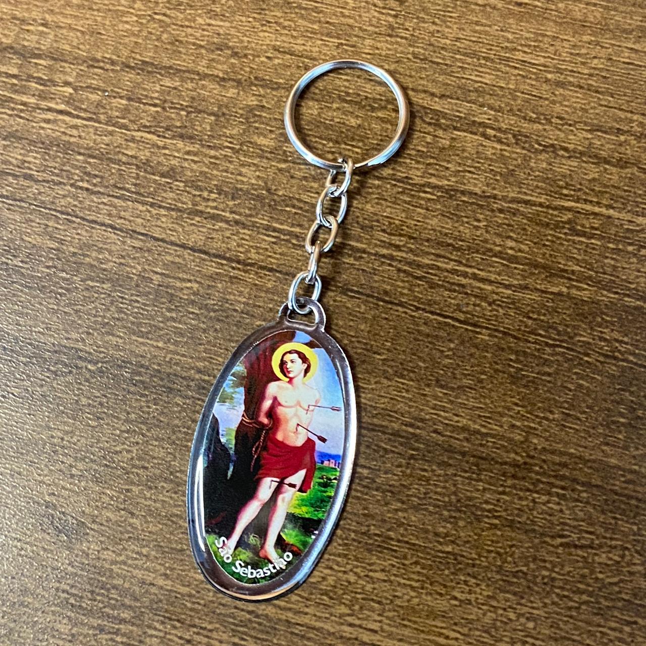 CHAVEIRO METAL OVAL RESINADO SÃO SEBASTIÃO (6 UNIDADES)