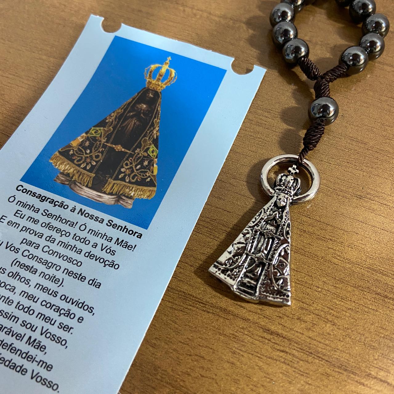 CHAVEIRO DEZENA HEMATITA COM MOSQUETE NOSSA SENHORA APARECIDA (3 UNIDADES)